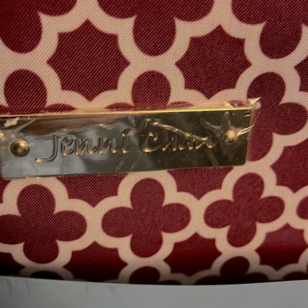 Jenni Chan Medley 20” Spinner Carry on - Picture 3 of 4